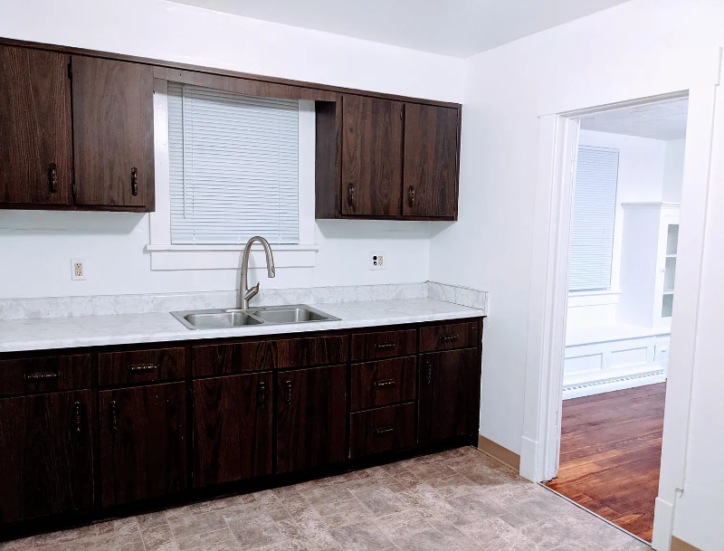 506 15th St - Photo 5 of 17