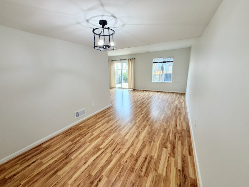 9614 Marston Ln - Photo 5 of 20