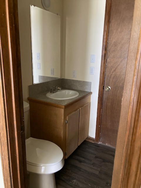 5018 Desoto St #D - Photo 6 of 8