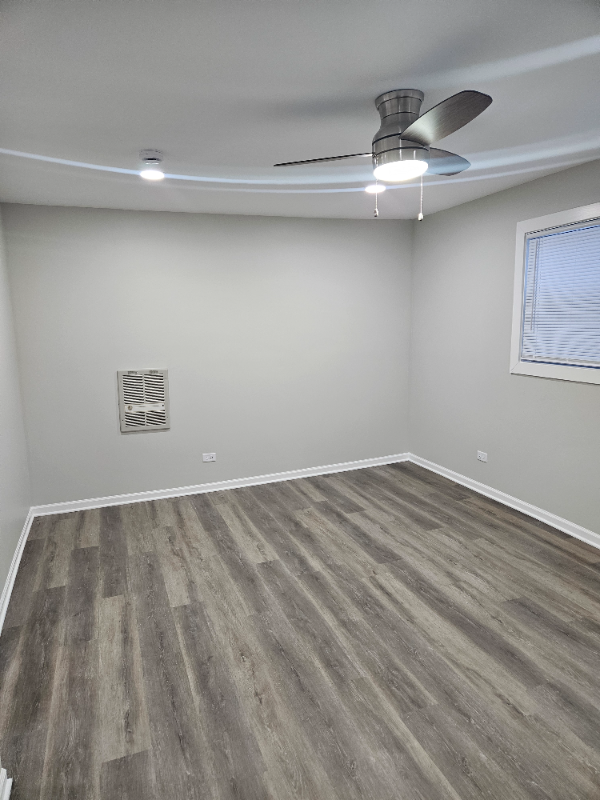 135 E 103rd St #3 - Photo 5 of 7