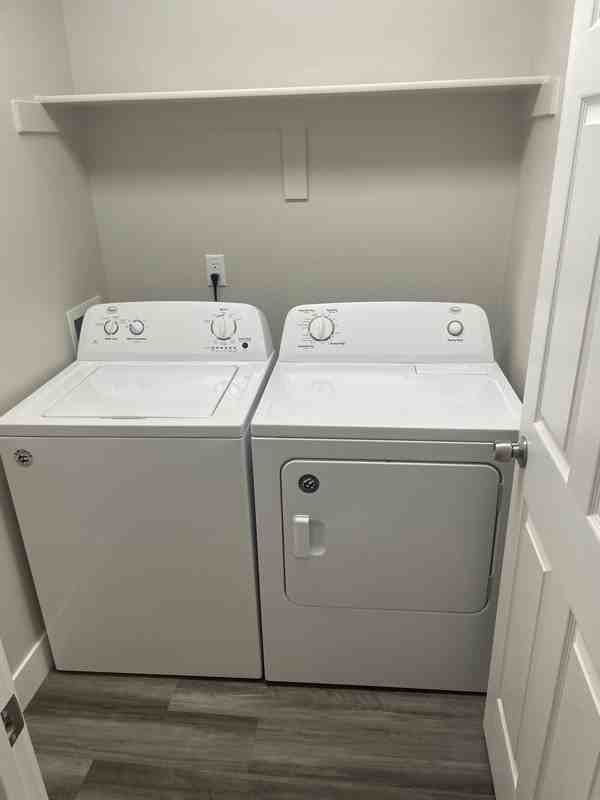 44 N Garden Park #2 - Photo 3 of 14