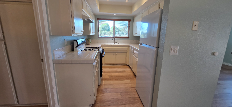 5315 N Barranca Ave - Photo 7 of 16