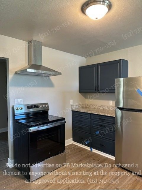 2331 S Navidad St - Photo 4 of 14