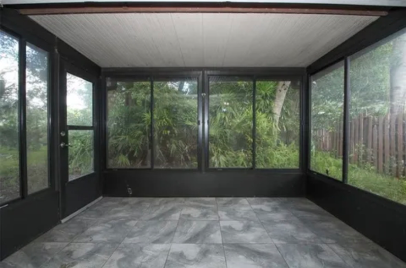 3050 Autumn Ct - Photo 4 of 20