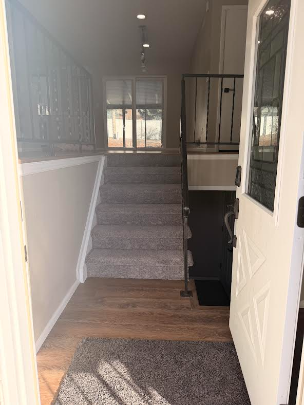 1002 Barbi Ct - Photo 2 of 23