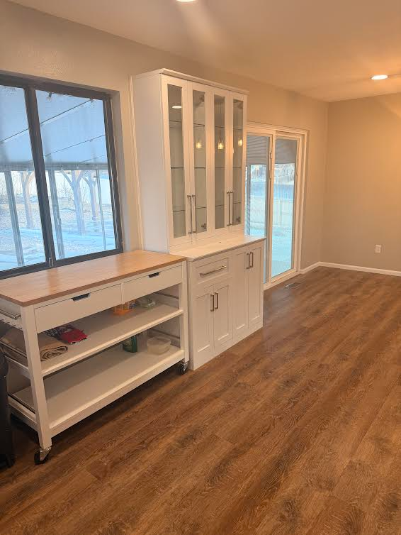 1002 Barbi Ct - Photo 6 of 23