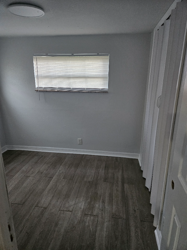 785 Canaveral Groves Blvd - Photo 5 of 9