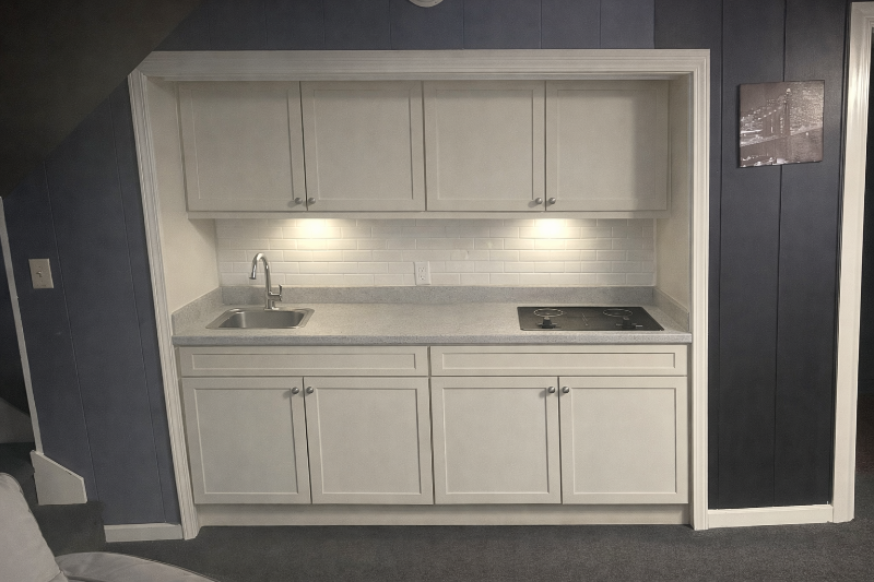 3077 Laura Ln - Photo 2 of 9