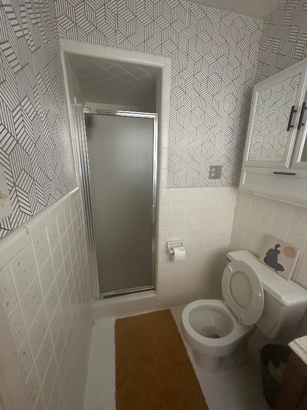 3077 Laura Ln - Photo 5 of 9