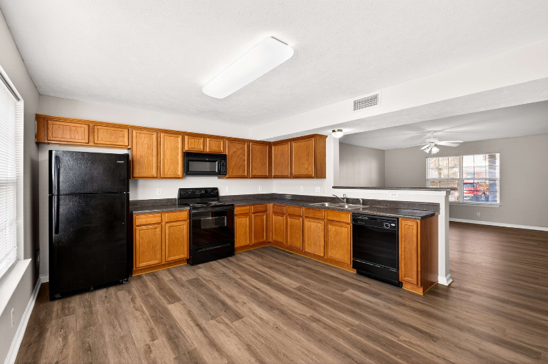 3153 Prater Ct - Photo 6 of 18