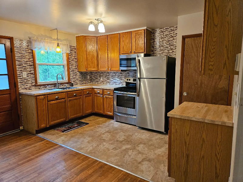 167 Waldo Rd #1 - Photo 4 of 14