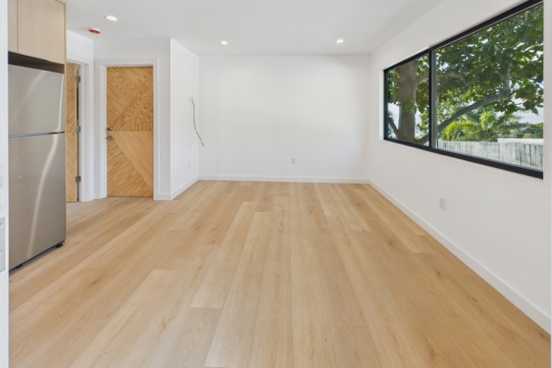 2282 Whitney Ave #1 - Photo 5 of 10