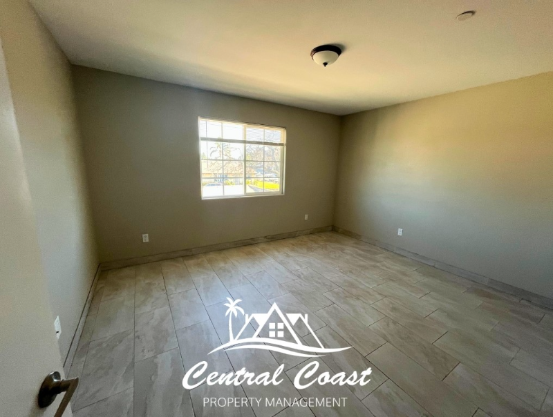 0 E Boone St #B - Photo 5 of 11