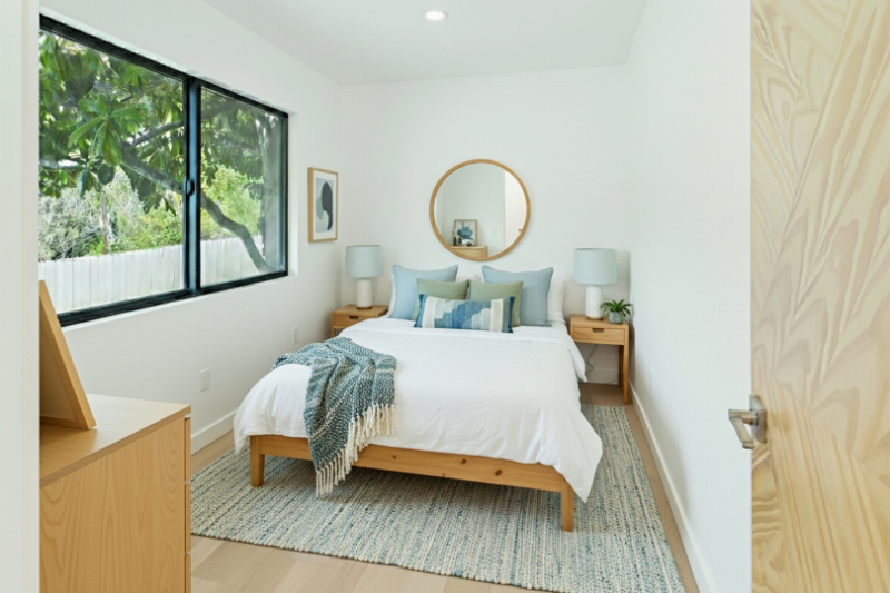 2282 Whitney Ave #2 - Photo 2 of 19