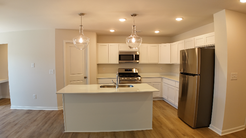 205 Higher Ct - Photo 6 of 20