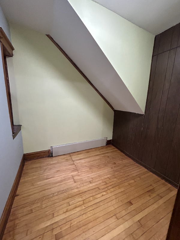 3149 W 42nd Pl #1 - Photo 6 of 8