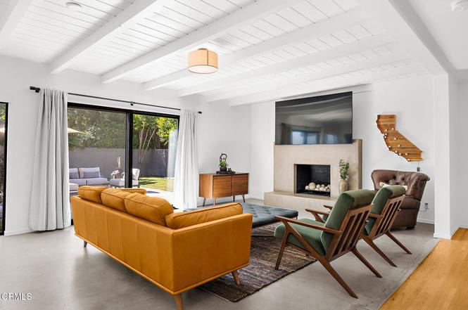 1881 Tulane Ave - Photo 3 of 20