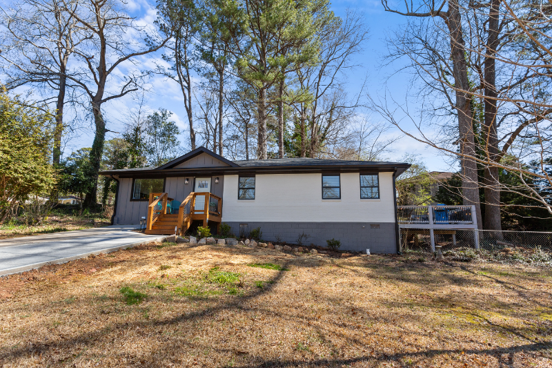 3177 Beech Dr - Photo 6 of 17