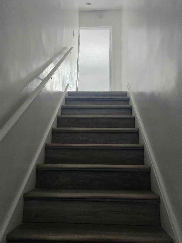 12578 Camden St - Photo 7 of 10