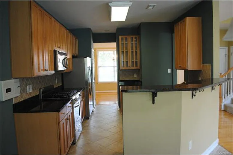 801 Parkland Pl - Photo 6 of 16