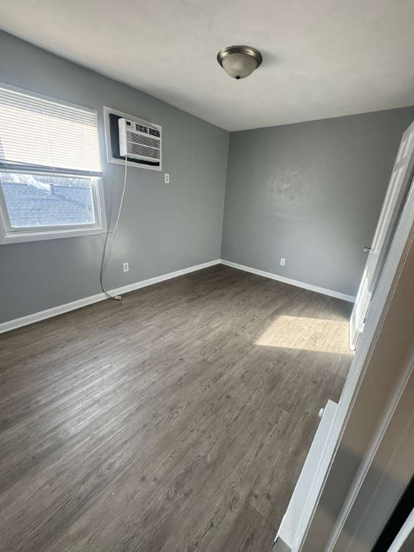 1334 Juniper Dr #10-2-1B10 - Photo 5 of 7