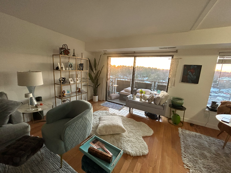 2500 S Manchester St - Photo 6 of 8