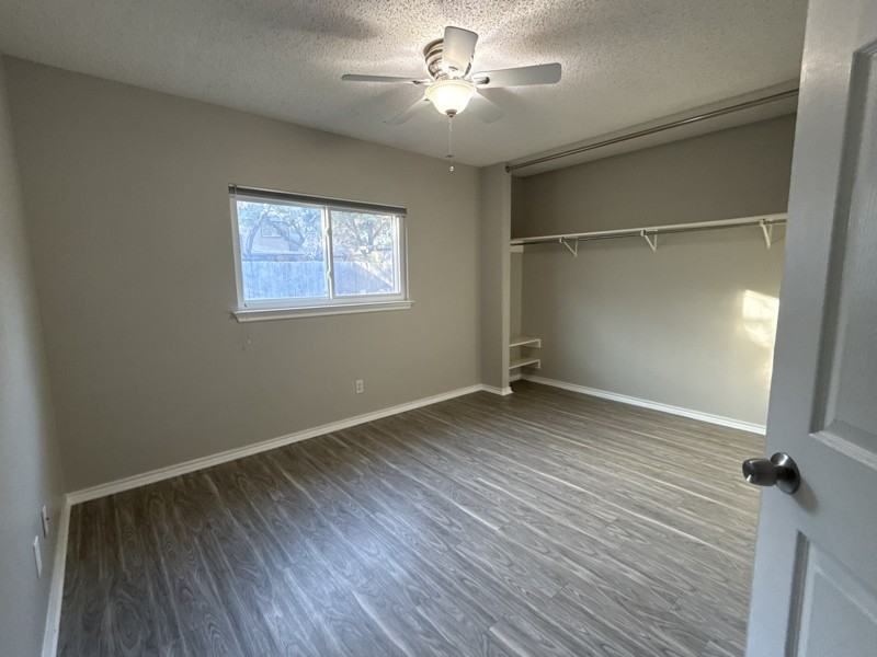 8343 Morning Grv - Photo 6 of 9