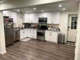 featured image of 1221 Ne #BS