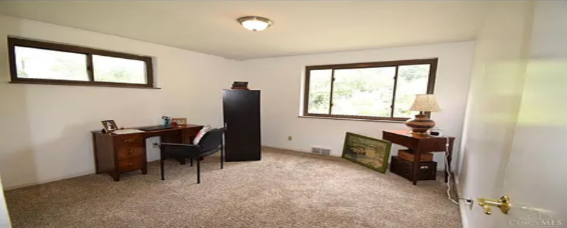 6921 Taylor Rd - Photo 2 of 9