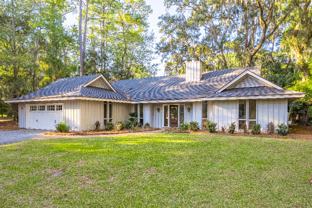 10 Howley Ln - Photo 1 of 1