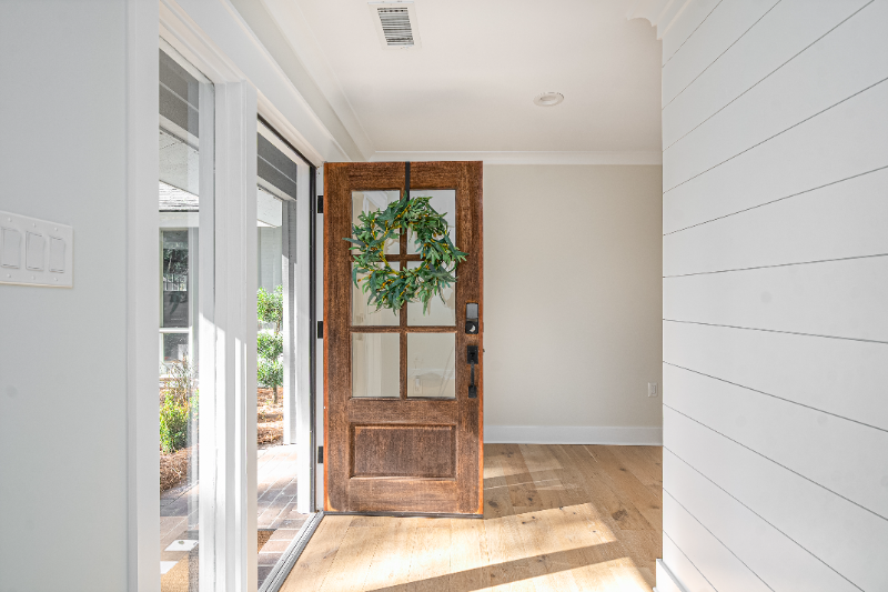 10 Howley Ln - Photo 3 of 20