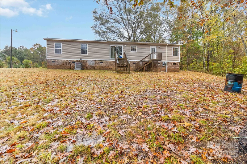 2420A Creekside Dr - Photo 4 of 20