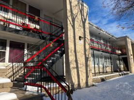 2040 W Hood Ave #2 - Photo 1 of 1