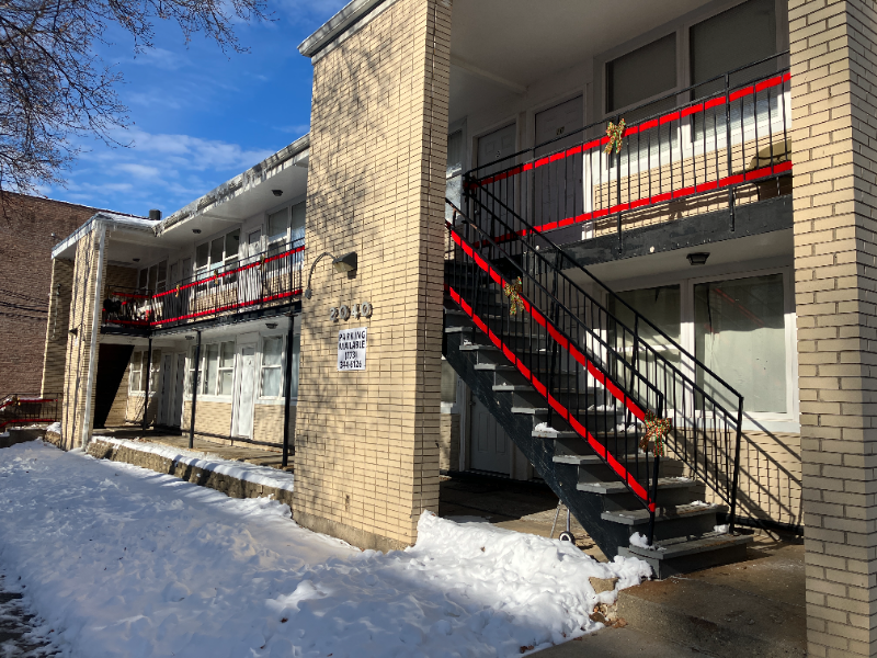 2040 W Hood Ave #2 - Photo 3 of 11