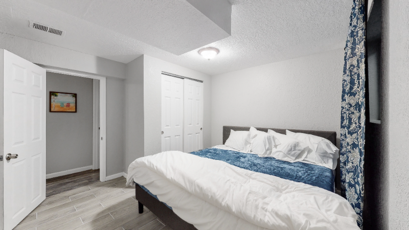 15045 E Louisiana Dr #B - Photo 4 of 7