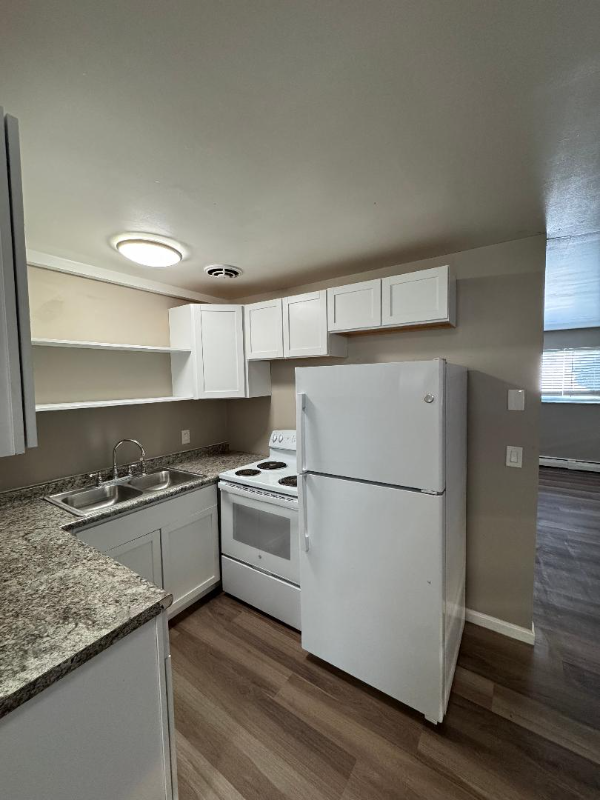 1134 Omena Pl #1 - Photo 3 of 7