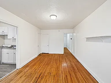 5743 N Park Ave #10 - Photo 4 of 12