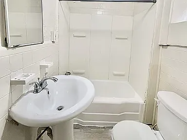 5743 N Park Ave #10 - Photo 7 of 12