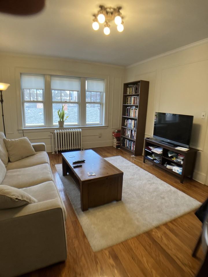 4 Lynwood Pl #06 - Photo 6 of 16