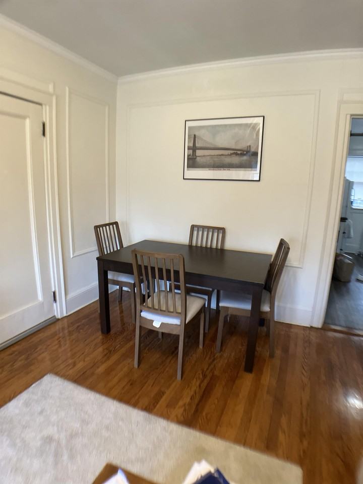 4 Lynwood Pl #06 - Photo 7 of 16