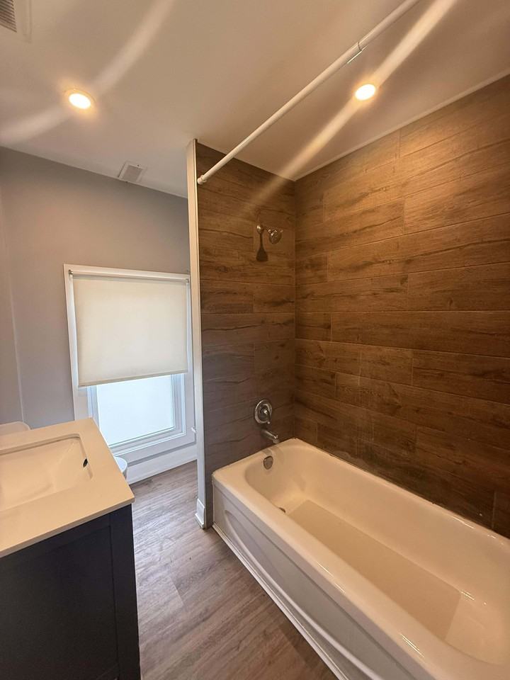 79 Lowell Avenue - Photo 4 of 9