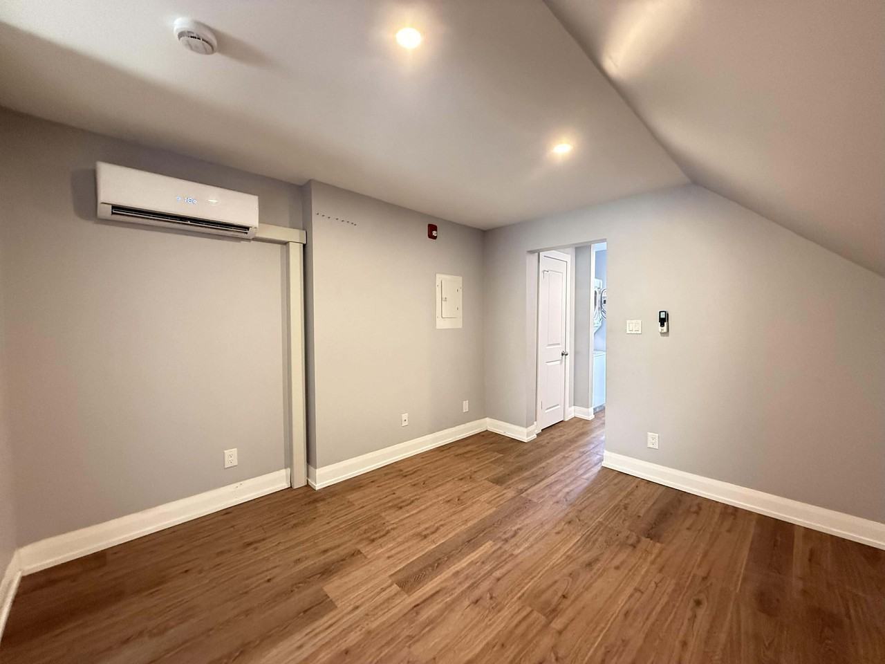 79 Lowell Avenue - Photo 2 of 9