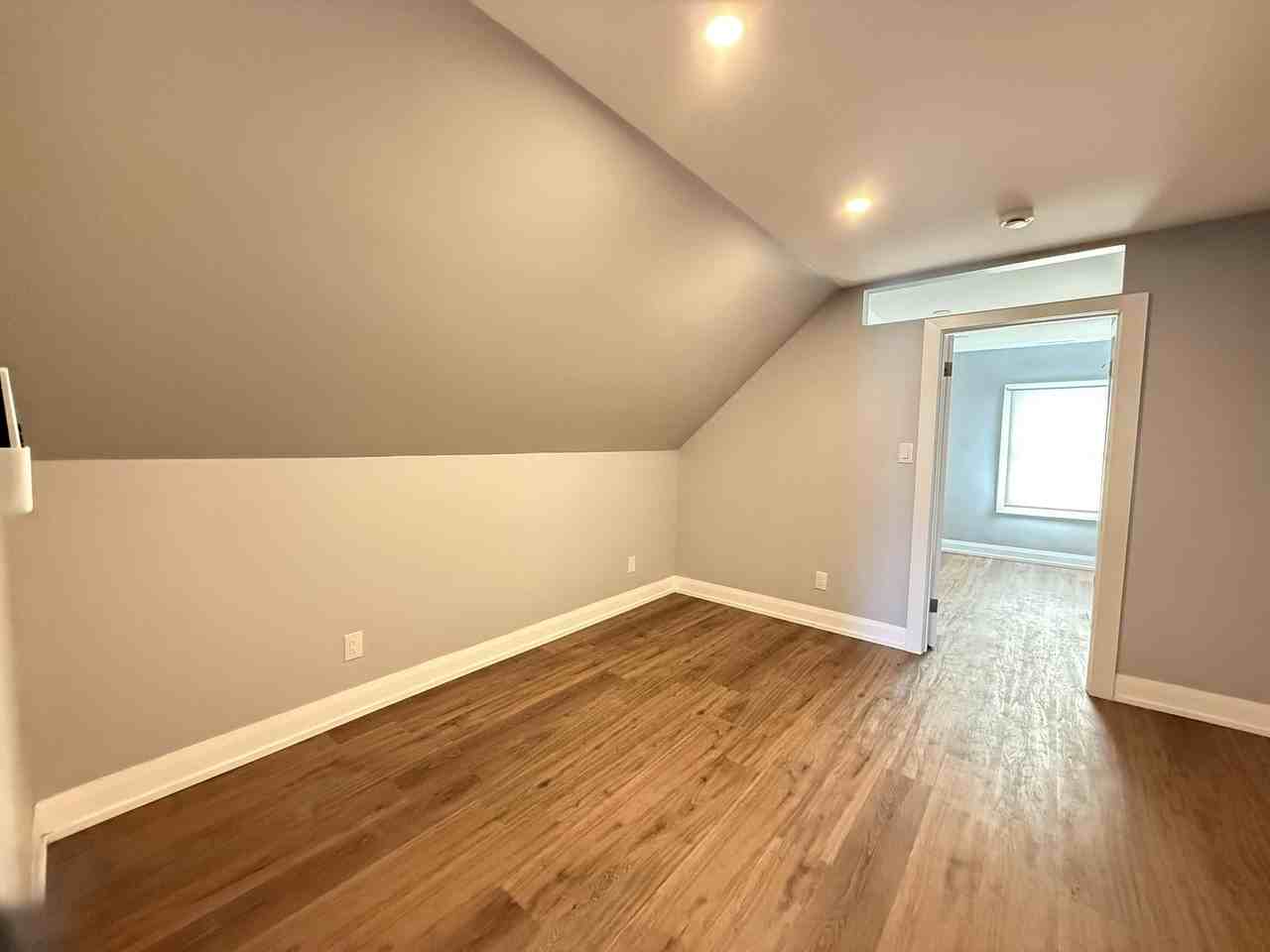 79 Lowell Avenue - Photo 3 of 9