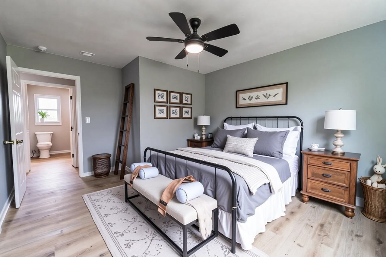 212 Couch St #1 - Photo 5 of 12