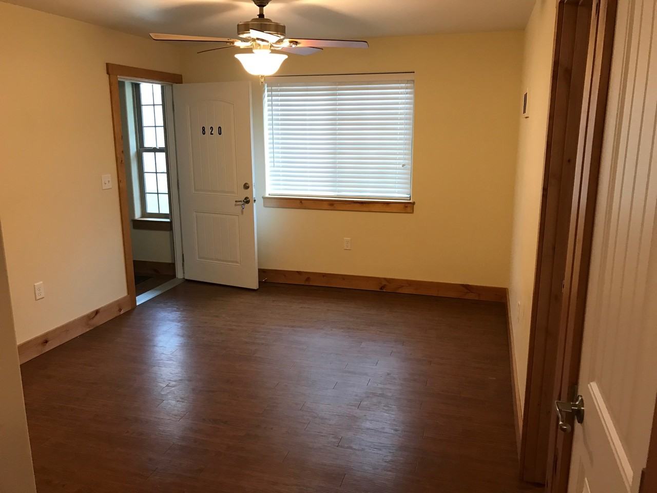 842 Sonoma Dr #842 - Photo 2 of 8