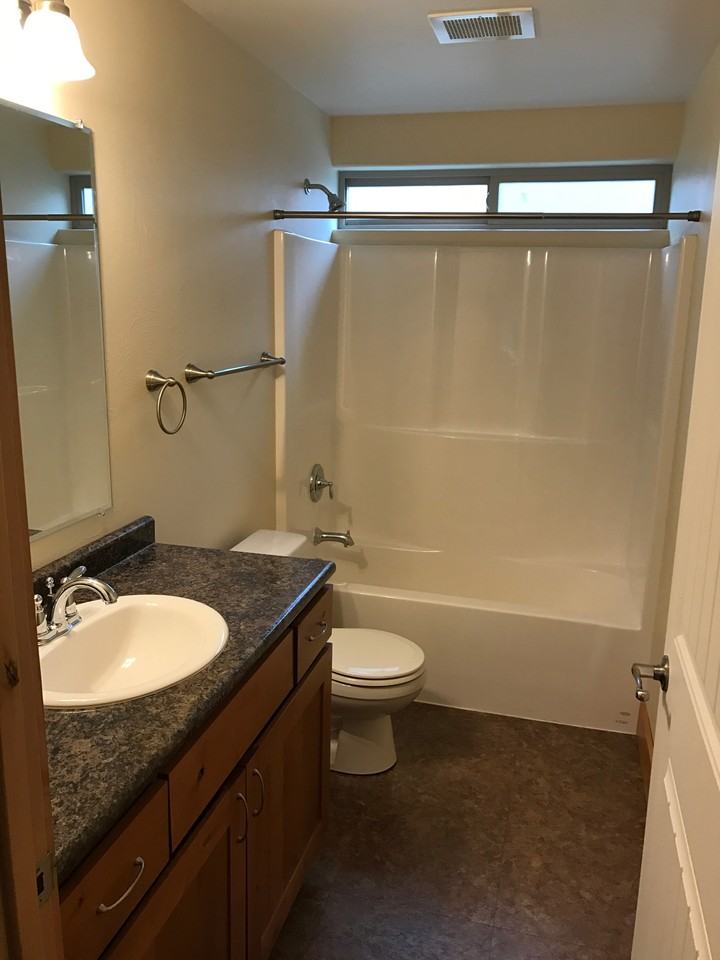 842 Sonoma Dr #842 - Photo 6 of 8