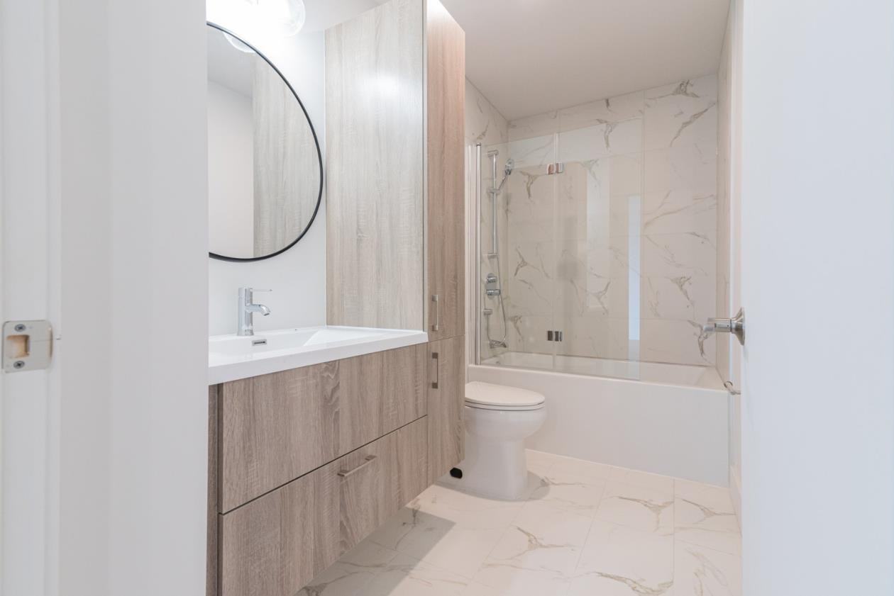 1700 Boulevard Angrignon #215 - Photo 6 of 30