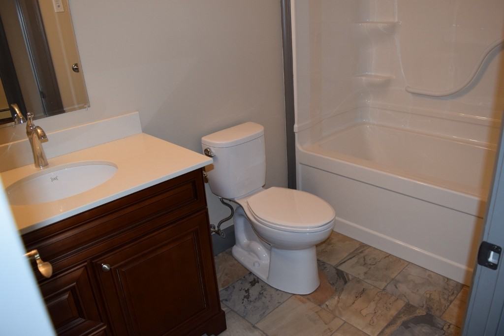 315 Bay Street #4 - Photo 6 of 9