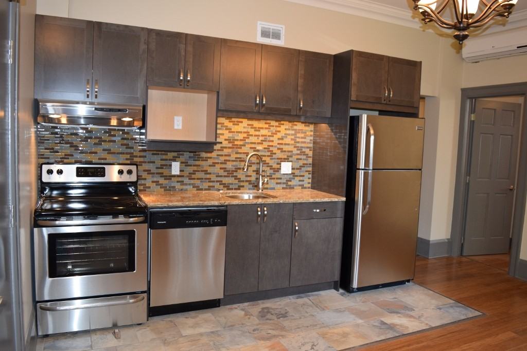 315 Bay Street #4 - Photo 2 of 9