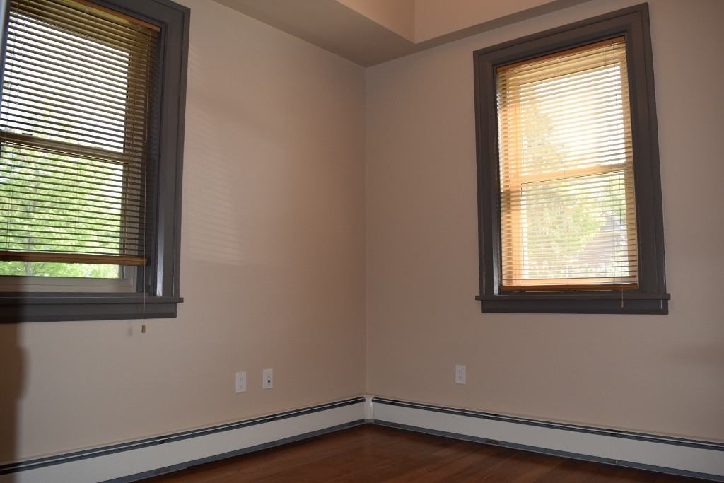 315 Bay Street #4 - Photo 7 of 9